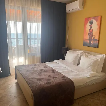 Sirena First Line Nisipurile de Aur